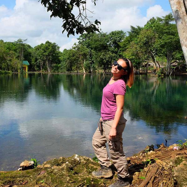 Felicia Lasmana Travel Bloggers Indonesia
